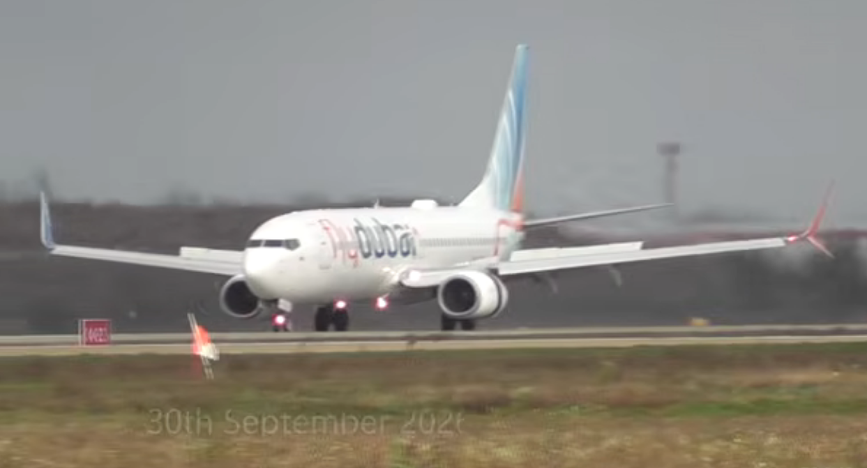 Novi detalji o kaosu u avionu FlyDubaija: ‘To je bio džihadistički napad koji je spriječen hrabrošću putnika’