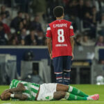Stariji Mbappé obara rekorde, a mlađi suparnike. Pogledajte strašnu glupost za isključenje u Ligi prvaka