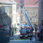 Foto. Planulo u stanu u strogom centru Zagreba, vatrogasci iz dima izvukli psa, ali nije mu bilo spasa…