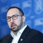 Tomašević: ‘Priopćenjima o gudronskim jamama HDZ pokušava skrenuti pozornost s prosvjeda zbog Gospića’