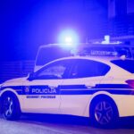 Šestorica se utrpala u auto, za volanom maloljetnik. Svi ozlijeđeni u sudaru koji je skrivio, jedan teško
