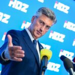 Premijer na presici opet bjesnio na medije: ‘Što god kažem nastoji se izokrenuti. Pa i rejting nam je pao’