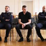 Potresan iskaz liječnika na suđenju policajcu Smažilu: ‘Nervozno je hodao naprijed nazad, na stolu je bio pištolj’