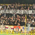 Foto. Torcida protiv Istre podigla transparent: ‘Ovaj pokret se ne slama pritiskom’